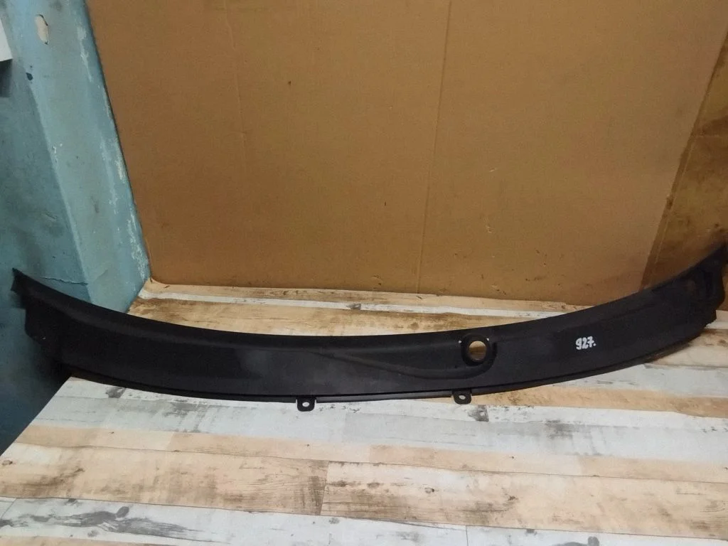 Wiper trim 4F1819403