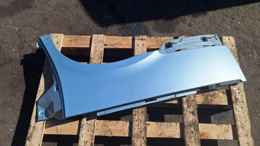Fender – rear right