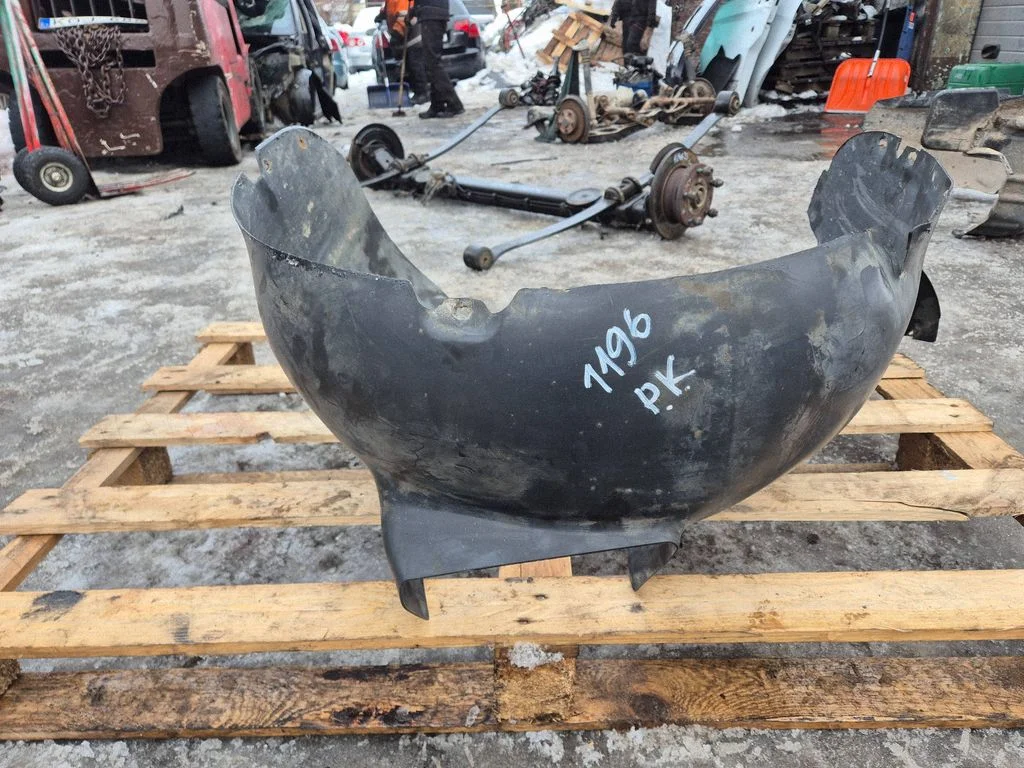 Front wheel arch liner splash guards 1T0805974