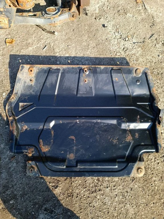 Mootori põhjakaitse – Volkswagen Tiguan (2007-2016)