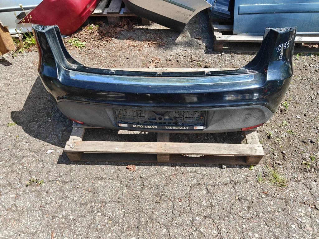 Rear bumper 735445944