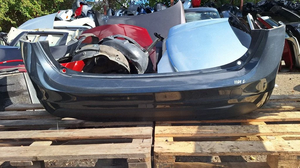 Rear bumper