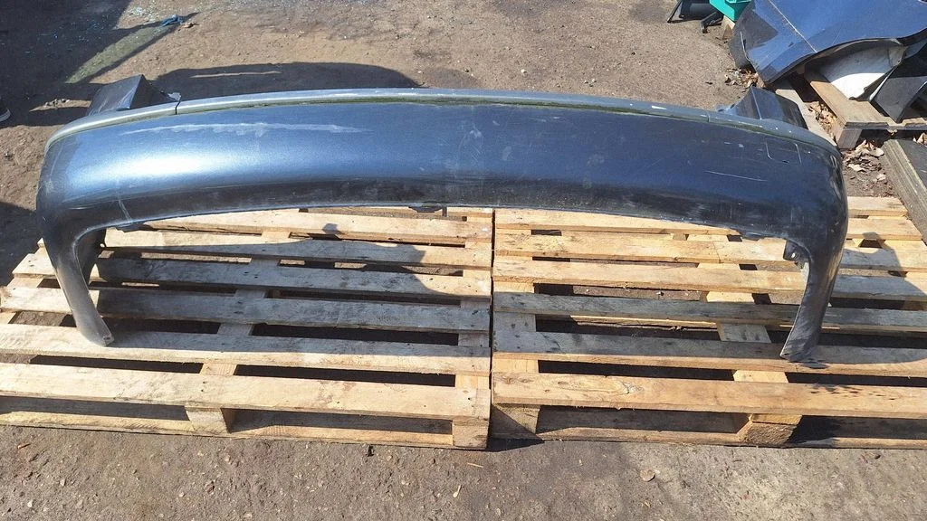 Rear bumper – Renault Laguna II (2001-2007)