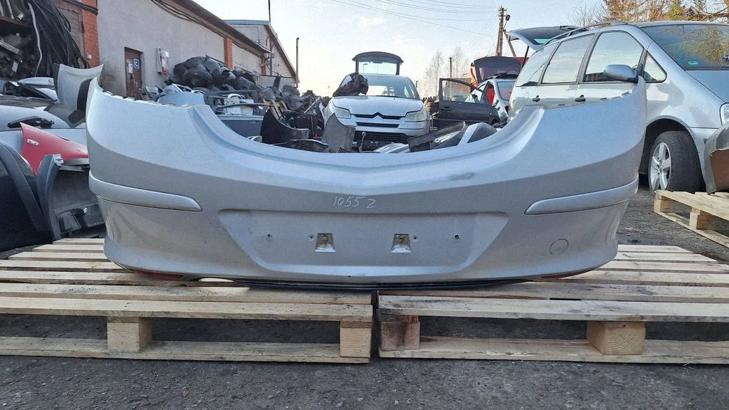 Tagumine kaitseraud – Opel Astra H (2004-2012)