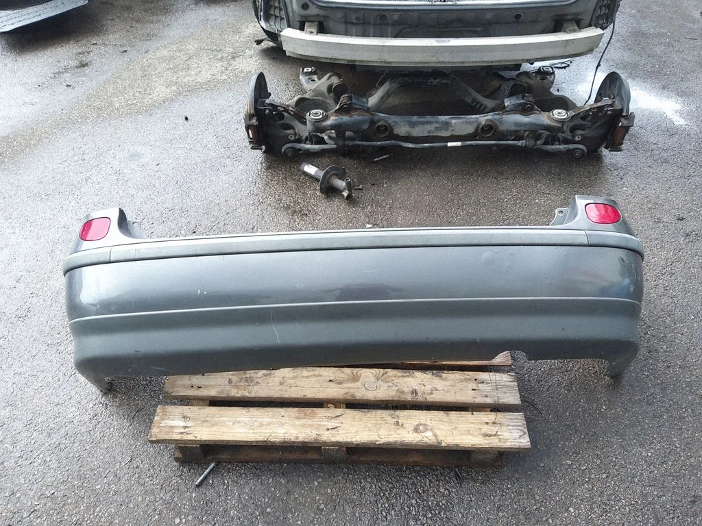Tagumine kaitseraud – Nissan Almera N16 (2000-2010)