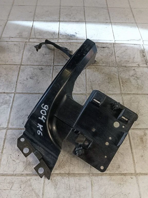 Rear bumper mounting bracket EJ3217A151AB