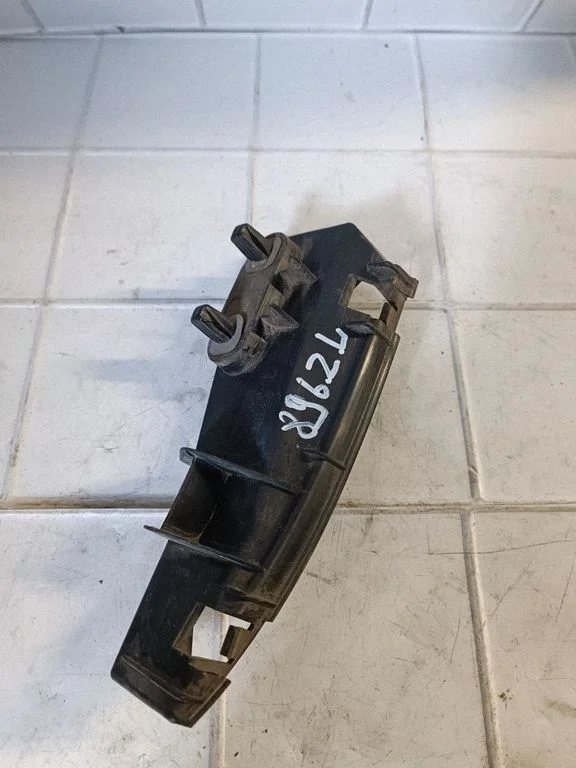 Rear bumper mounting bracket 52563