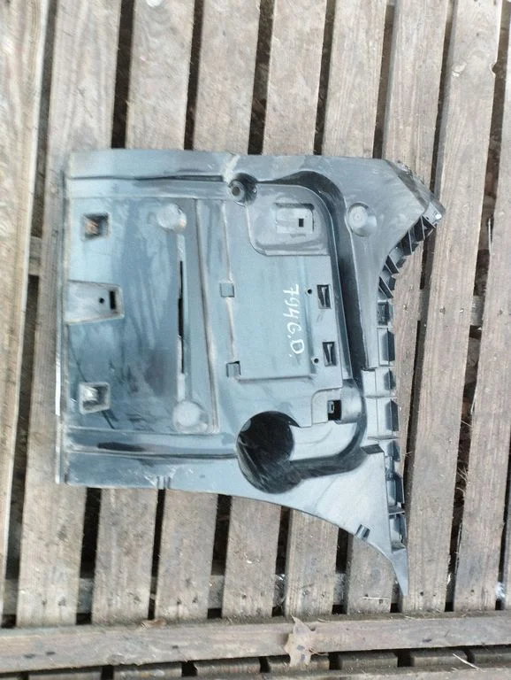 Rear bumper mounting bracket 51127183886