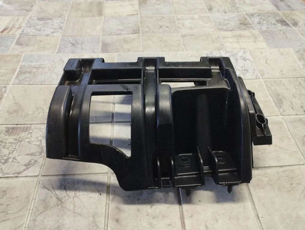 Rear bumper mounting bracket 9686252880