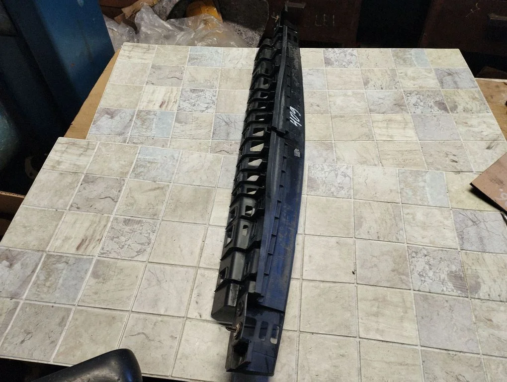 Rear bumper mounting bracket 9686247380