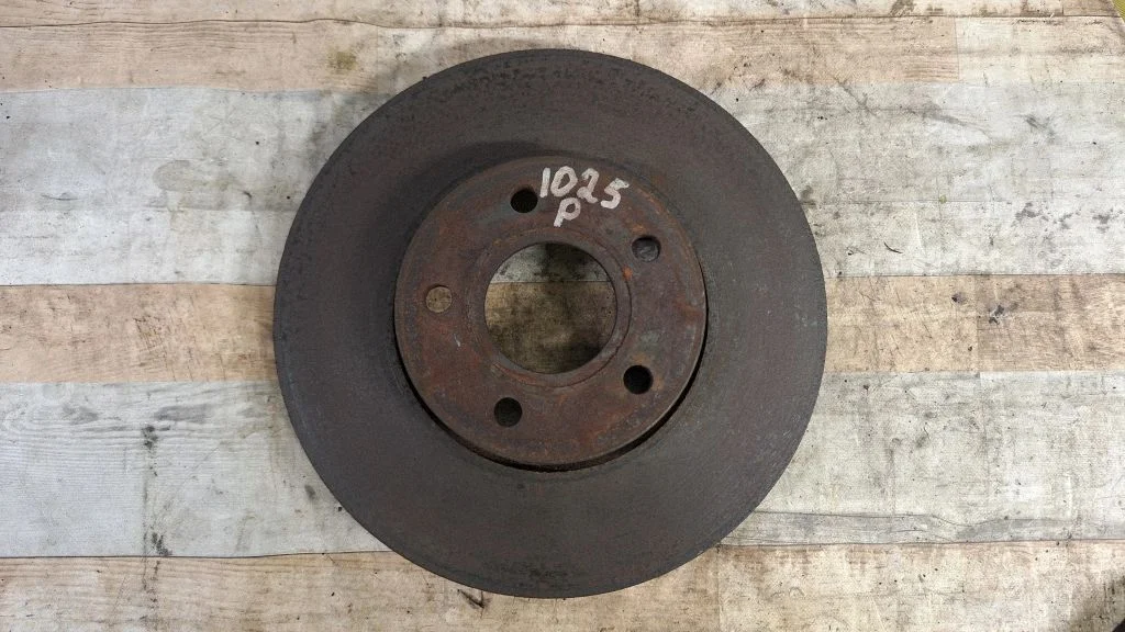 Esimene piduriketas – Ford Focus (2010-2017)