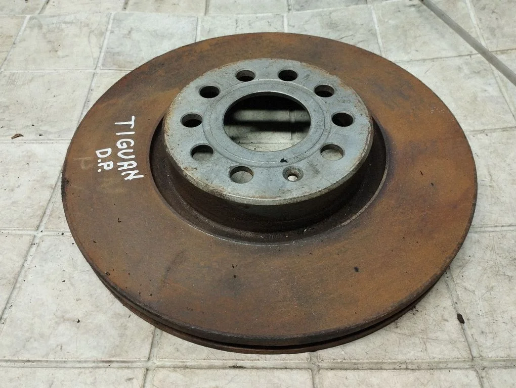 Priekšējais bremžu disks