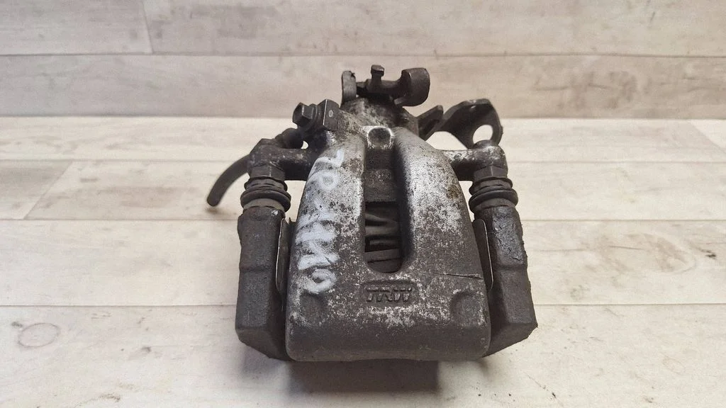 Rear brake caliper – Opel Zafira B (2005-2014)