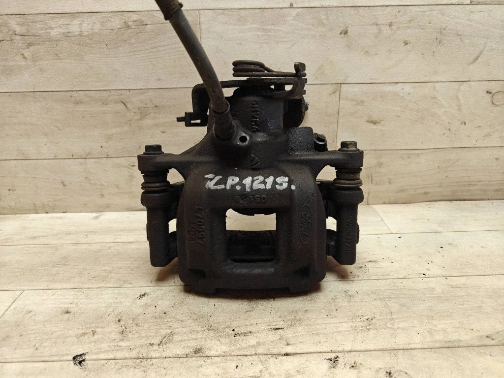 Rear brake caliper