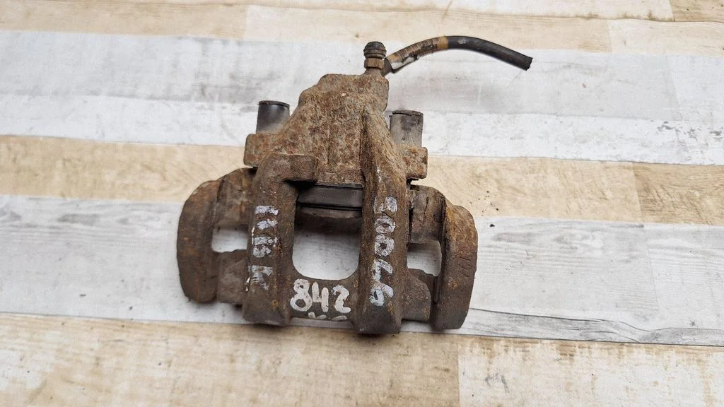 Rear brake caliper – Mercedes-Benz R-Class W251 (2005-2013)