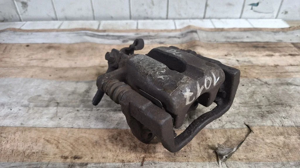 Rear brake caliper – Opel Zafira A (1999-2005)
