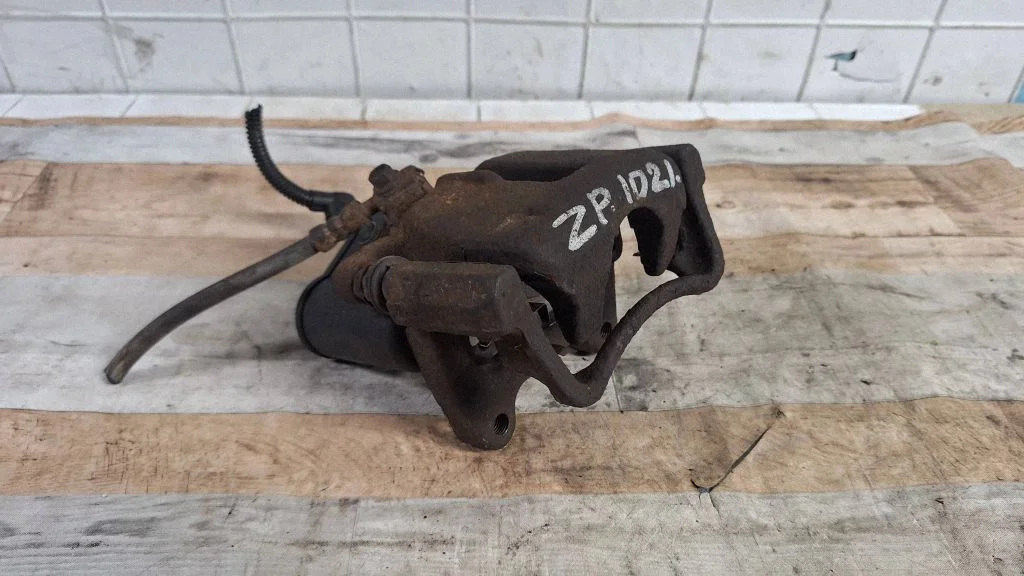 Rear brake caliper 5079H