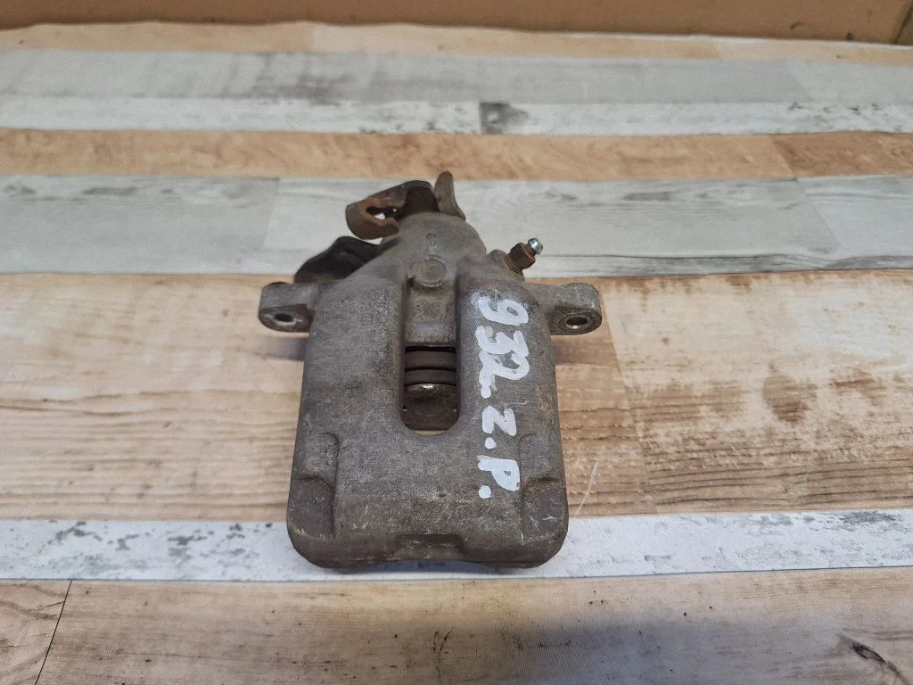 Rear brake caliper – Citroen C4 I (2004-2010)