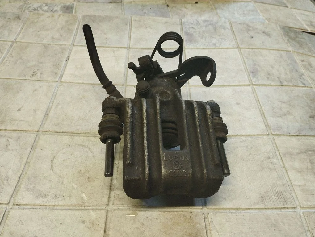 Rear brake caliper – rear left