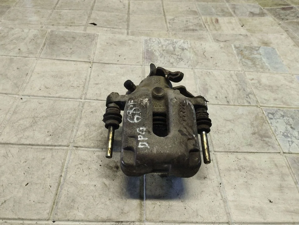 Rear brake caliper – Citroen C4 I (2004-2010)
