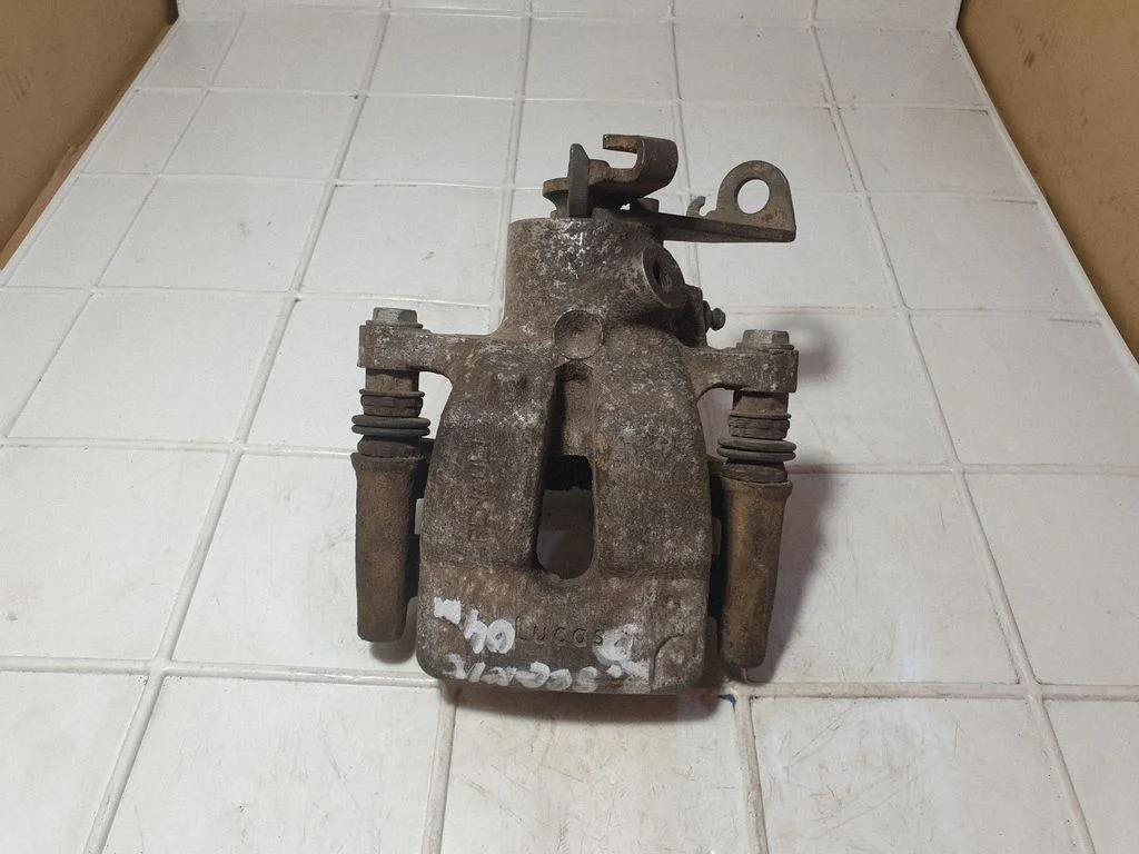 Rear brake caliper – Renault Scenic II - Grand scenic II (2003-2006)