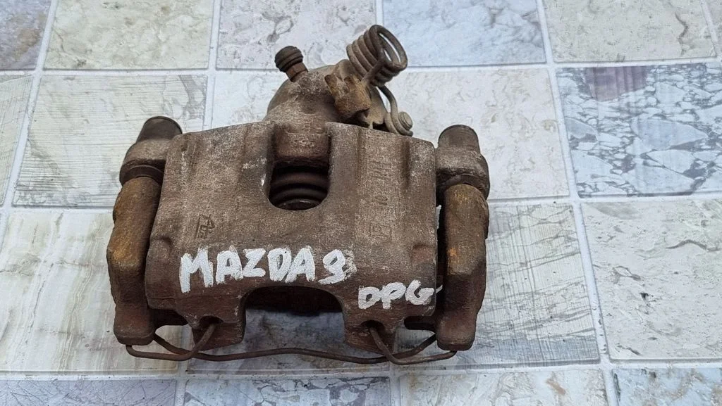Tagumine pidurisadul – Mazda 3 I (2003-2006)