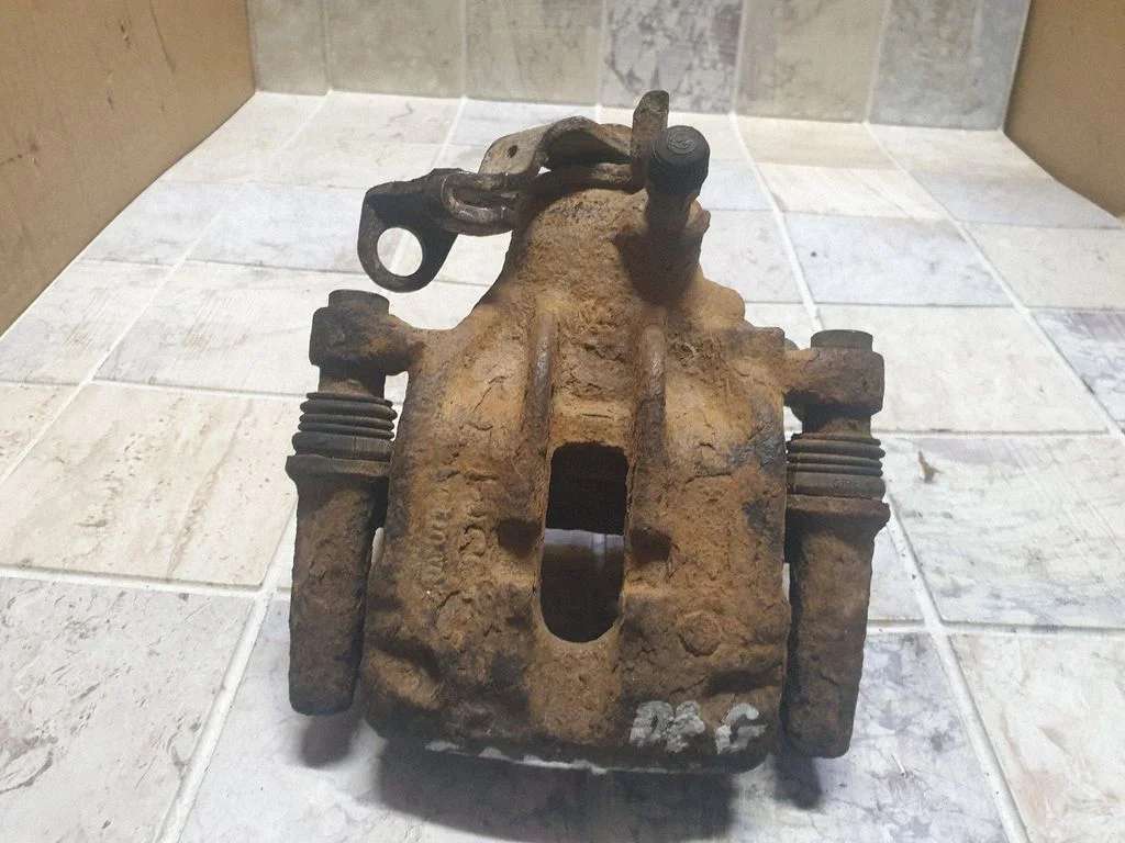 Rear brake caliper – Ford Galaxy (2000-2006)