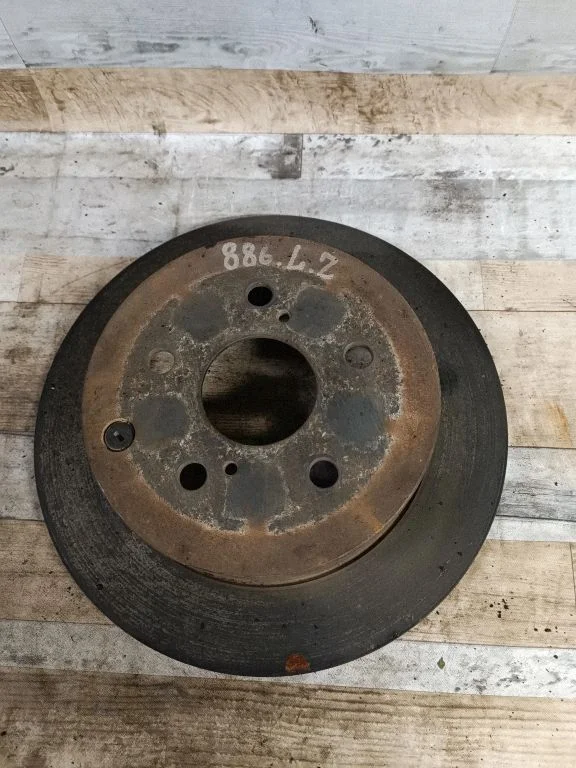 Tagumine piduriketas – Toyota Corolla Verso AR10 (2004-2009)