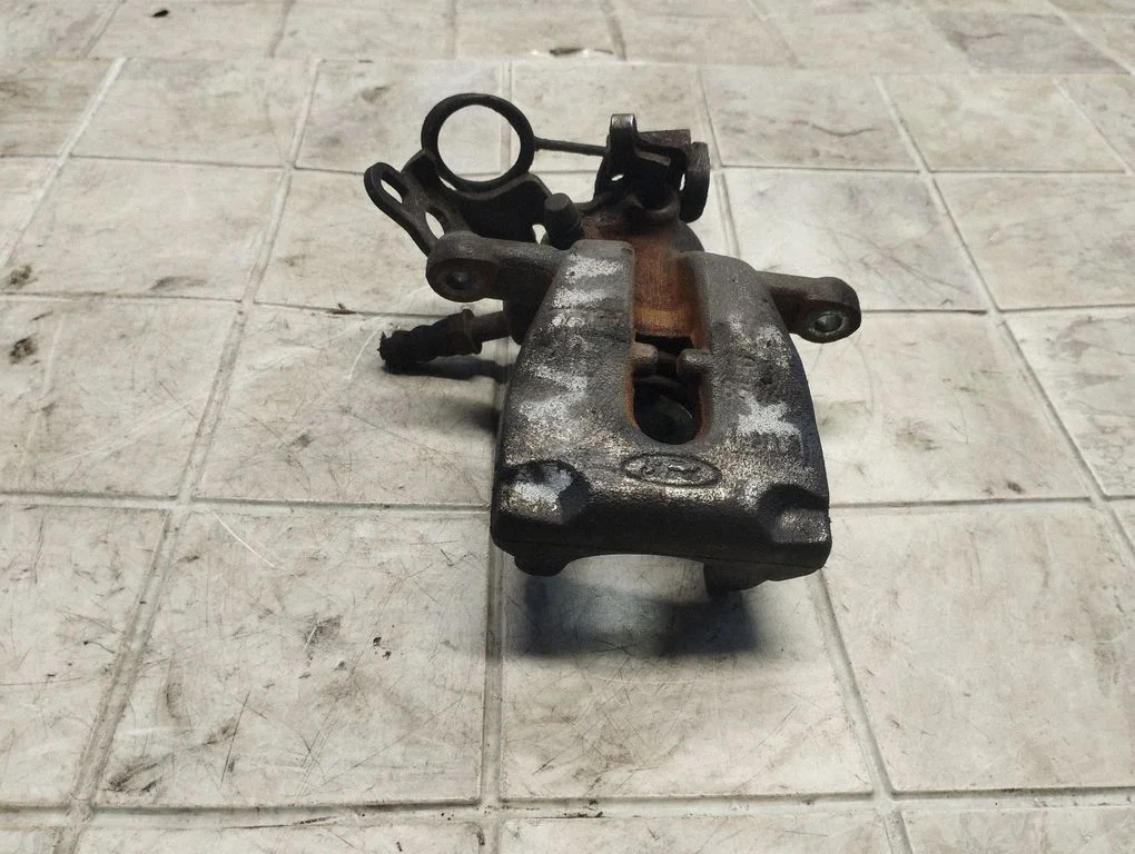 Rear brake caliper – Ford Galaxy (2006-2015)