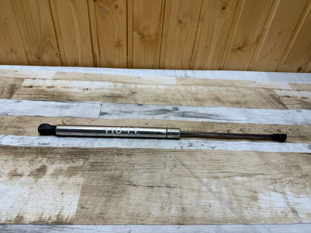 Tailgate/trunk strut/damper 823359B