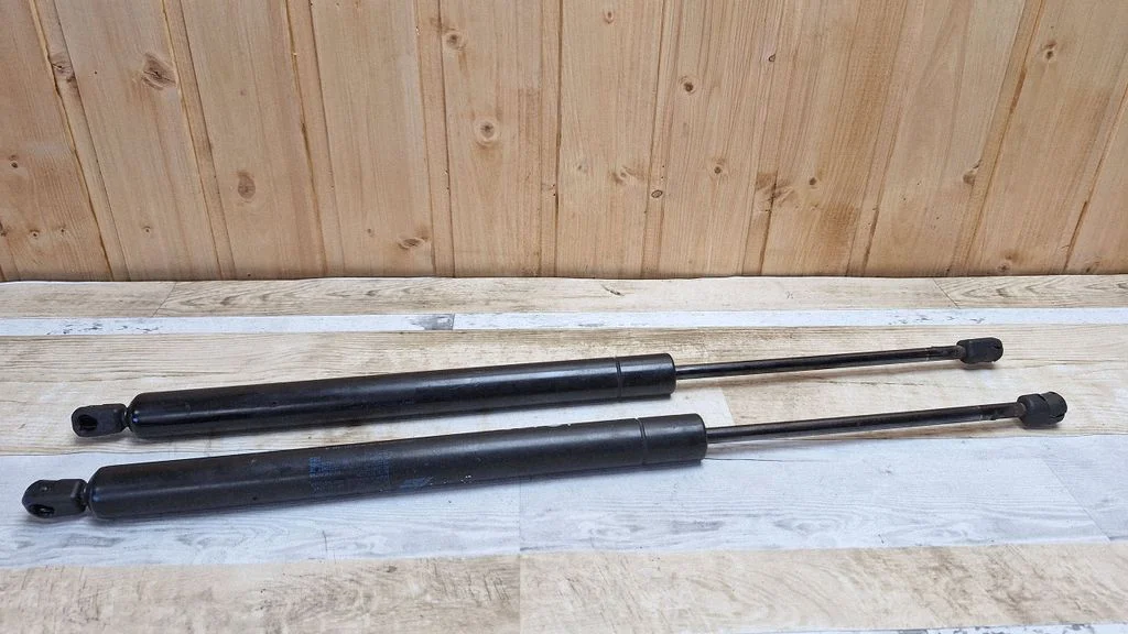 Tailgate/trunk strut/damper 7M0827550G