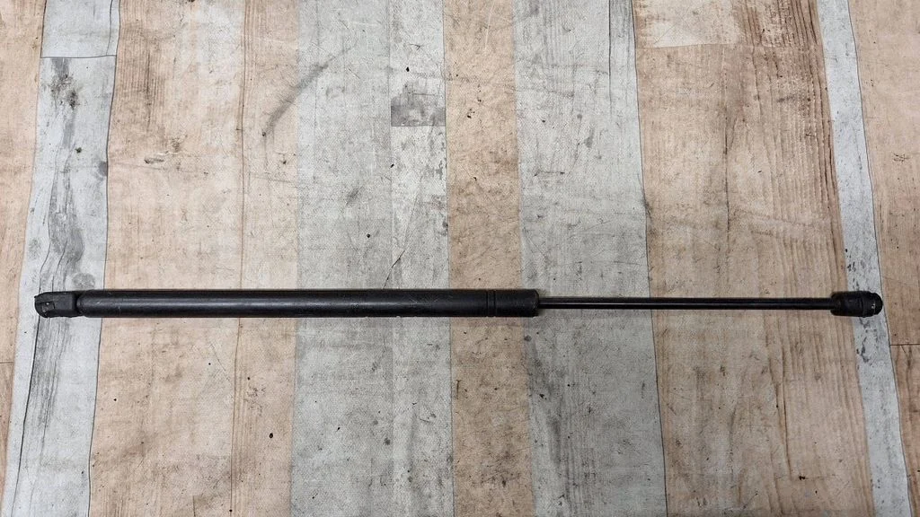Tailgate/trunk strut/damper – Opel Zafira A (1999-2005)