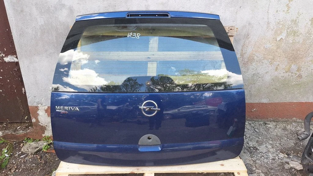 Tailgate/trunk/boot lid