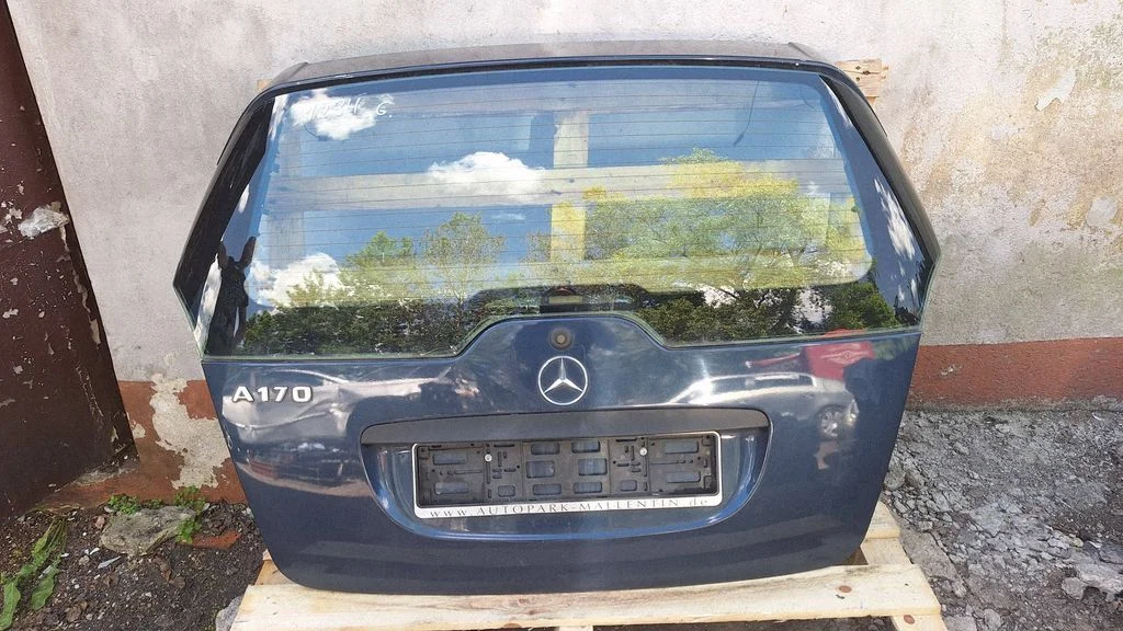 Tailgate/trunk/boot lid