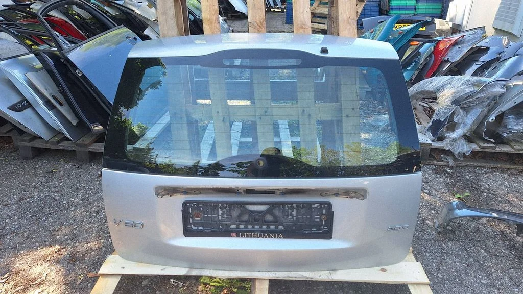 Tailgate/trunk/boot lid