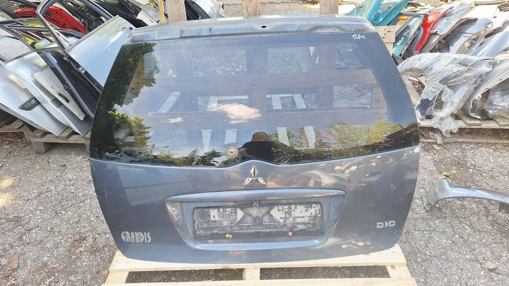 Tailgate/trunk/boot lid