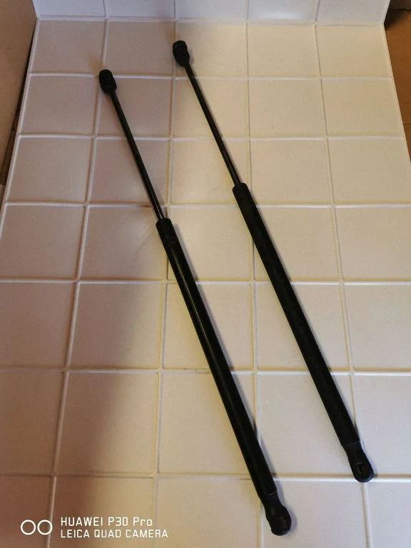 Tailgate/trunk strut/damper 93386999