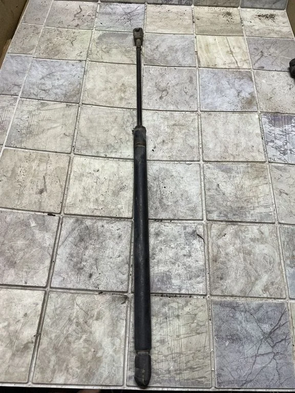 Tailgate/trunk strut/damper – Opel Zafira A (1999-2005)