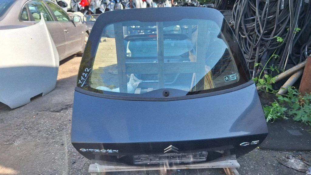 Tailgate/trunk/boot lid