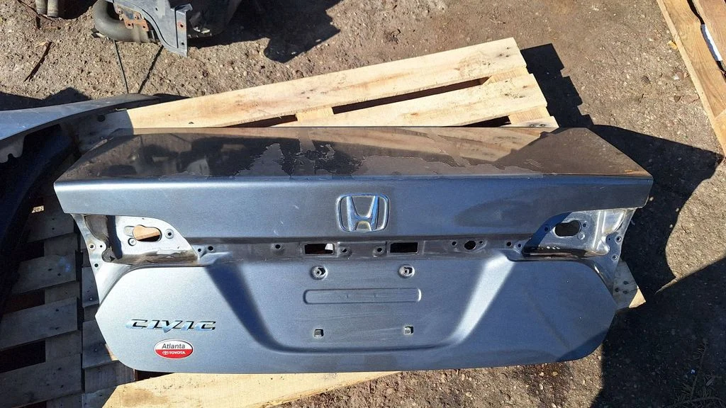 Tailgate/trunk/boot lid