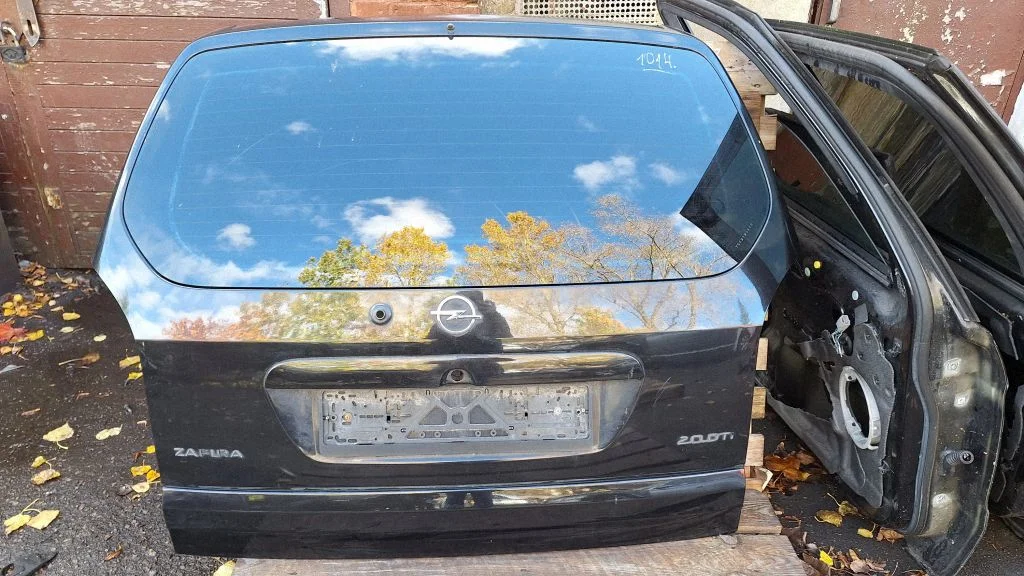 Tailgate/trunk/boot lid