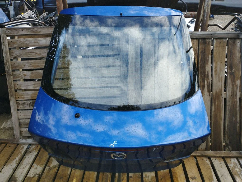Tailgate/trunk/boot lid