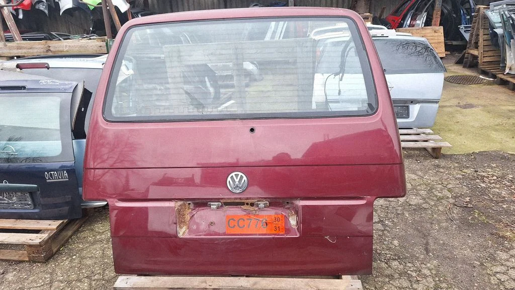 Tailgate/trunk/boot lid