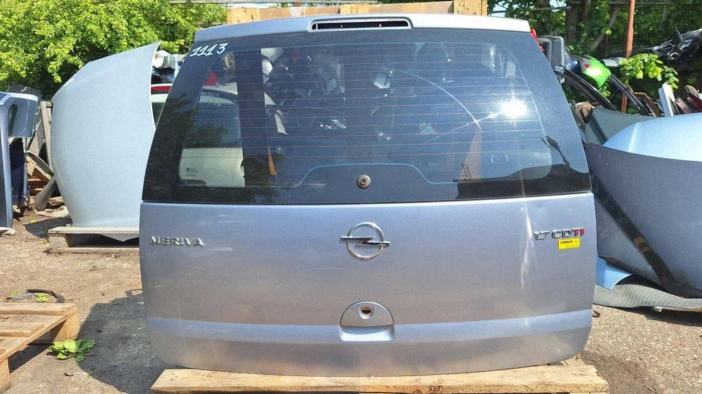Tailgate/trunk/boot lid