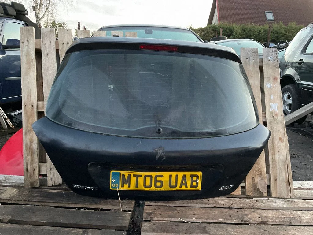 Tailgate/trunk/boot lid