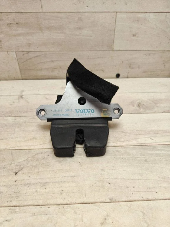 Tailgate/trunk/boot lock/catch/latch 31276698