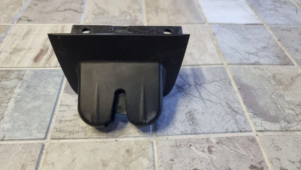 Tailgate/trunk/boot lock/catch/latch – Audi A3 S3 8P (2003-2012)