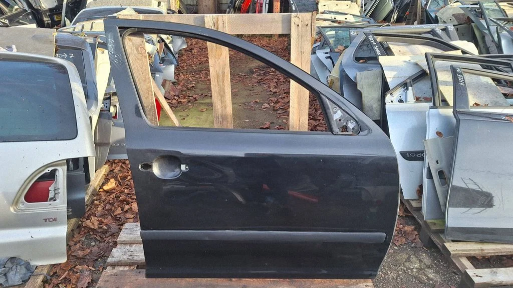 Front door – Skoda Octavia Mk2 (1Z) (2004-2013)