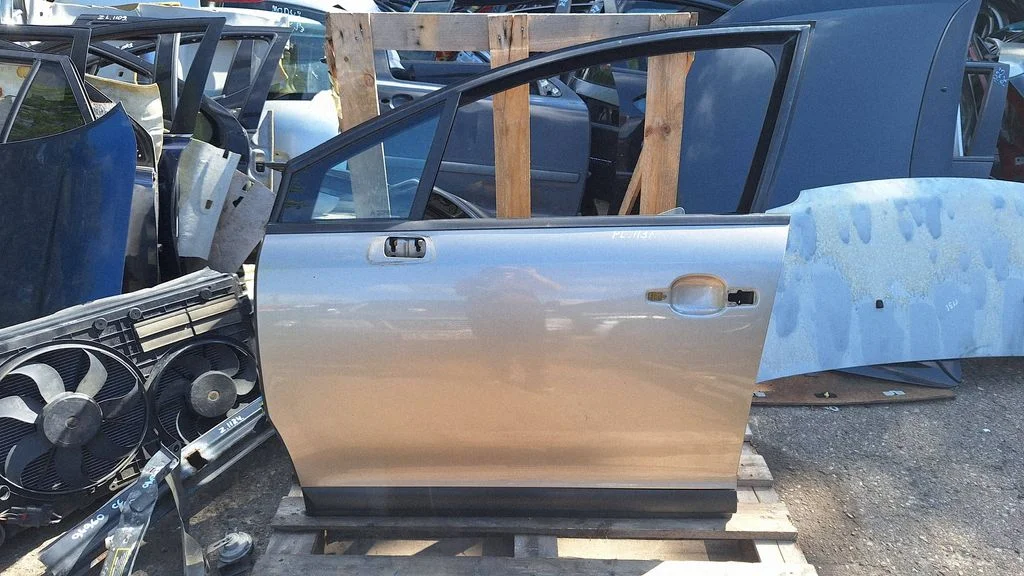 Front door – Citroen C4 I (2004-2010)