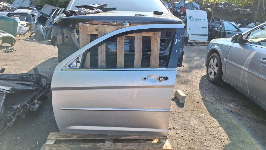 Front door – Chrysler Sebring (ST-22 - JR) (2000-2007)
